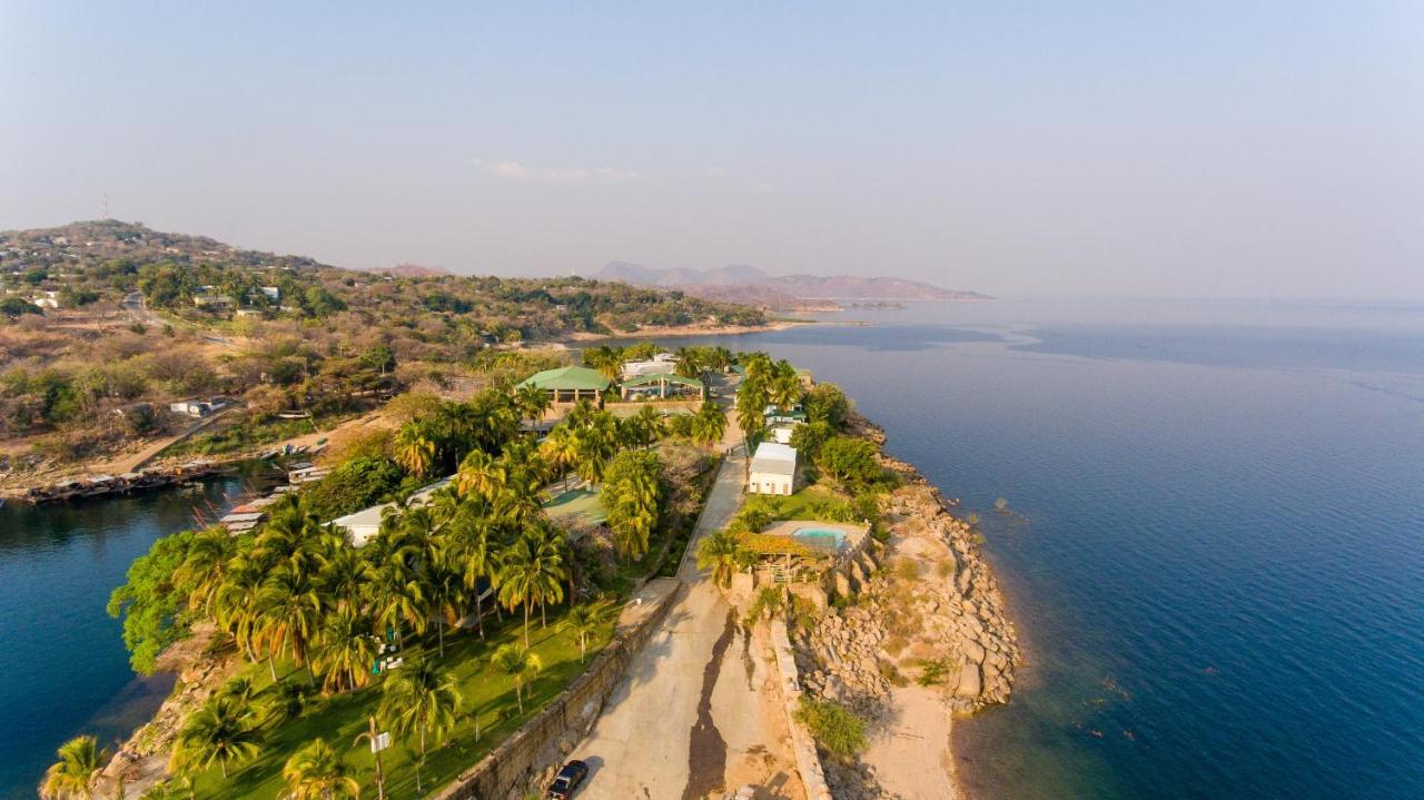 Lake Safari Lodge Сиавонга Экстерьер фото